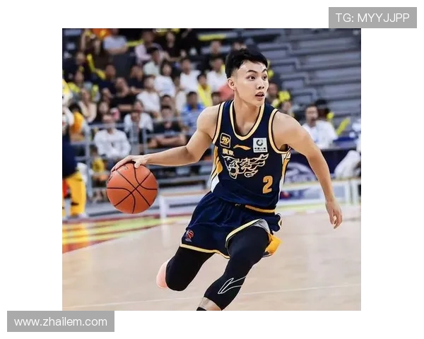 徐杰 1-3 不敌父亲：CBA 后卫的成长密码竟是父子单挑